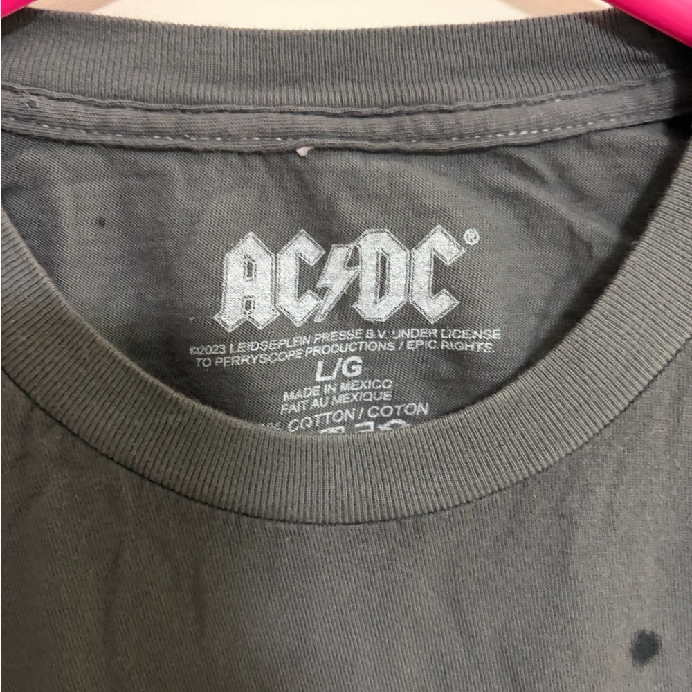 AC/DC cropped tee - Picture 3 of 3